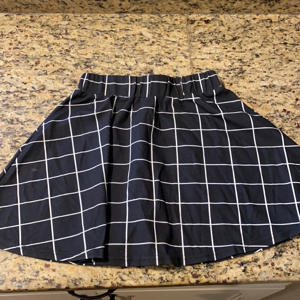 Shein size s skirt